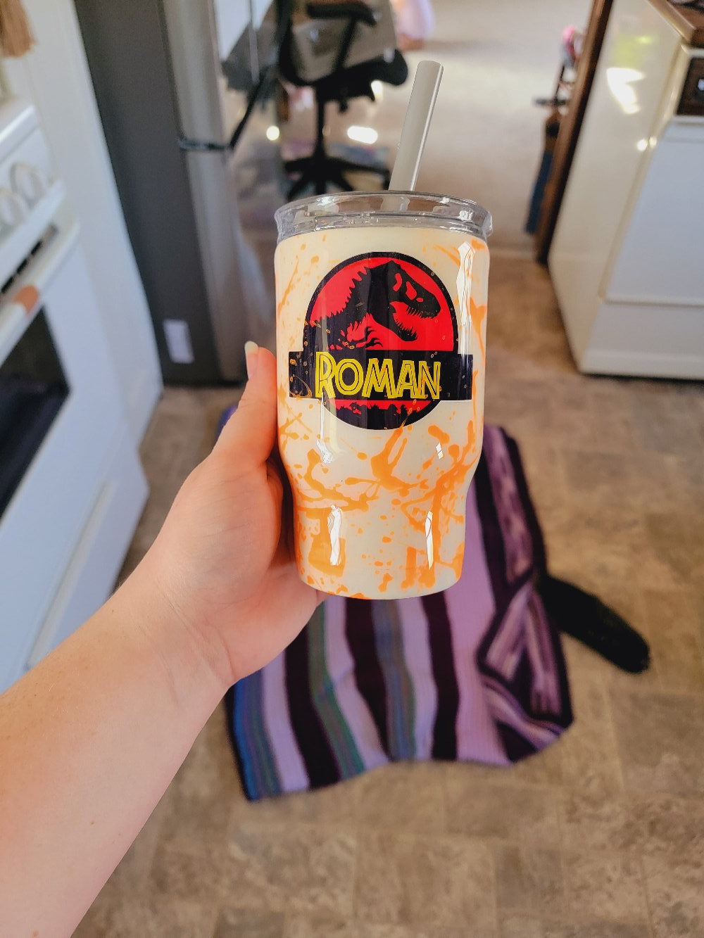 Kids Dino Tumblers!