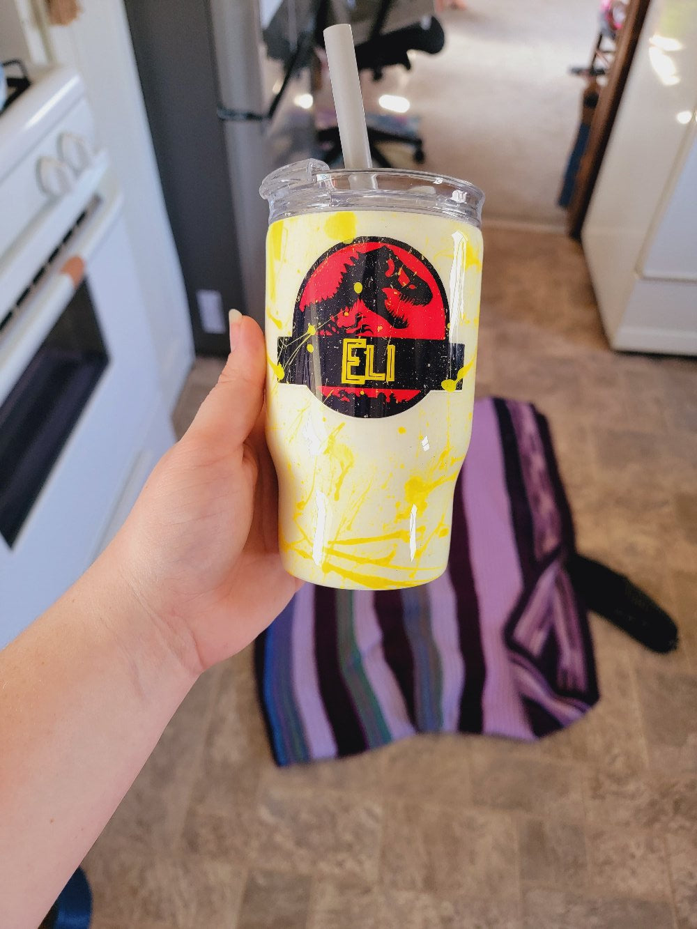 Kids Dino Tumblers!